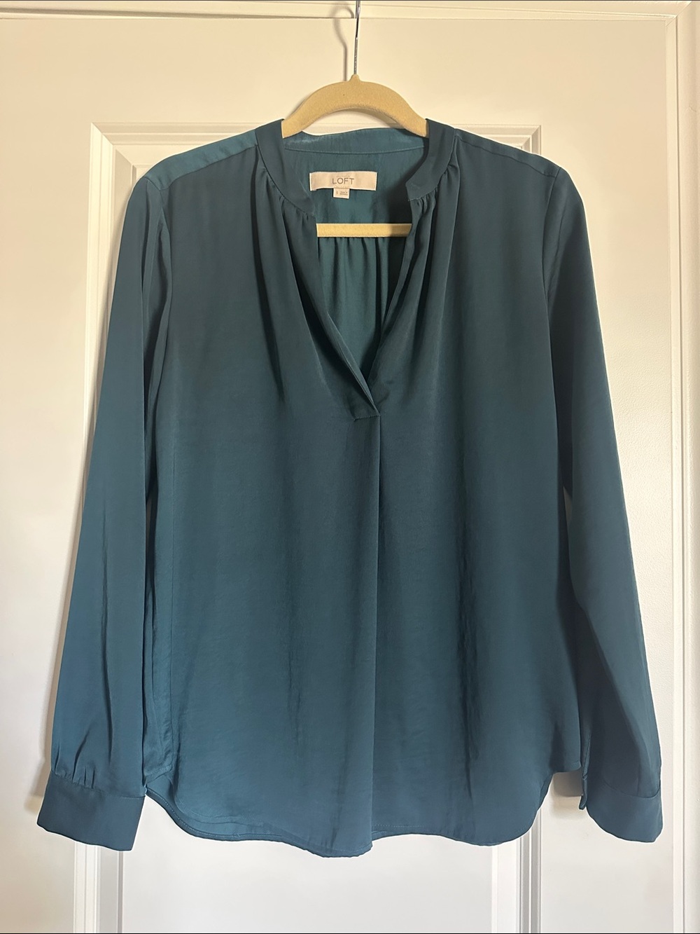 LOFT Teal Green V-Neck Long-Sleeve Blouse